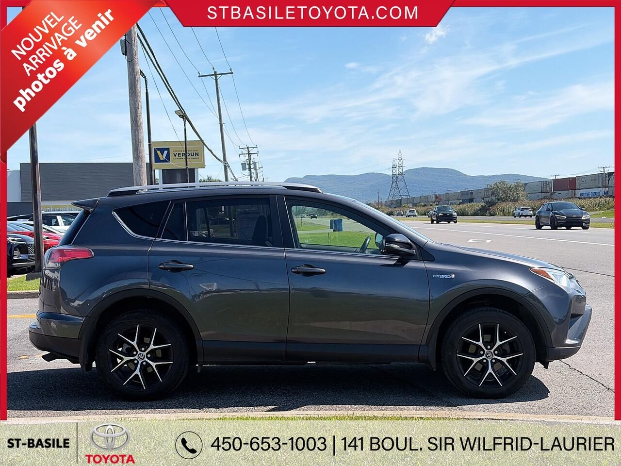TOYOTA RAV4 Hybride 2018 Gris Saint-Basile-le-Grand - photo #3