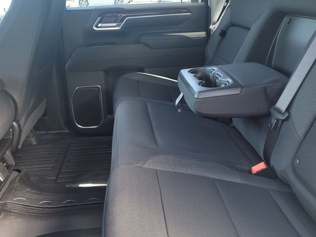 GMC Sierra 2500HD SLE cabine multiplace 4RM 159 po 2026 NOIR ONYX Thetford Mines - photo #13