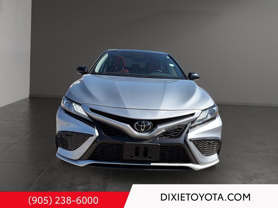 2023 Toyota Camry 2023 Celestial Silver Metallic With Black Roof