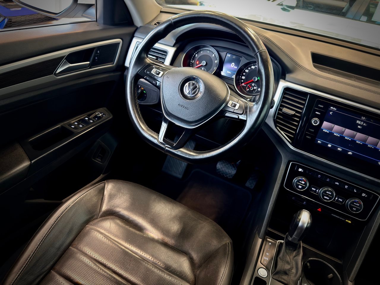 2018 Volkswagen Atlas White Notre-Dame-des-Prairies - photo #23