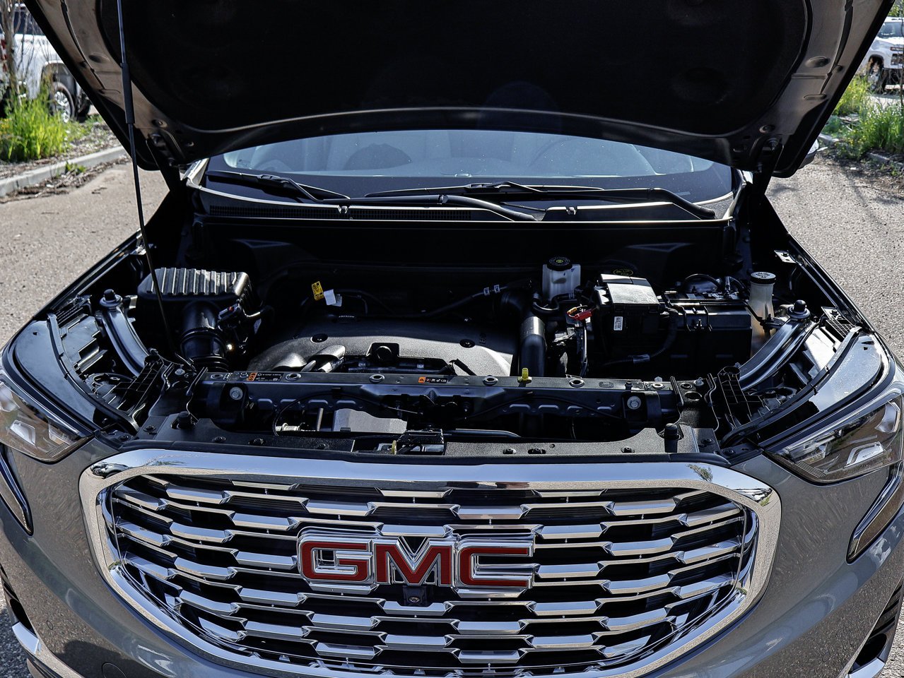 2019 GMC Terrain AWD 4dr Denali Grey Sherwood Park - photo #8