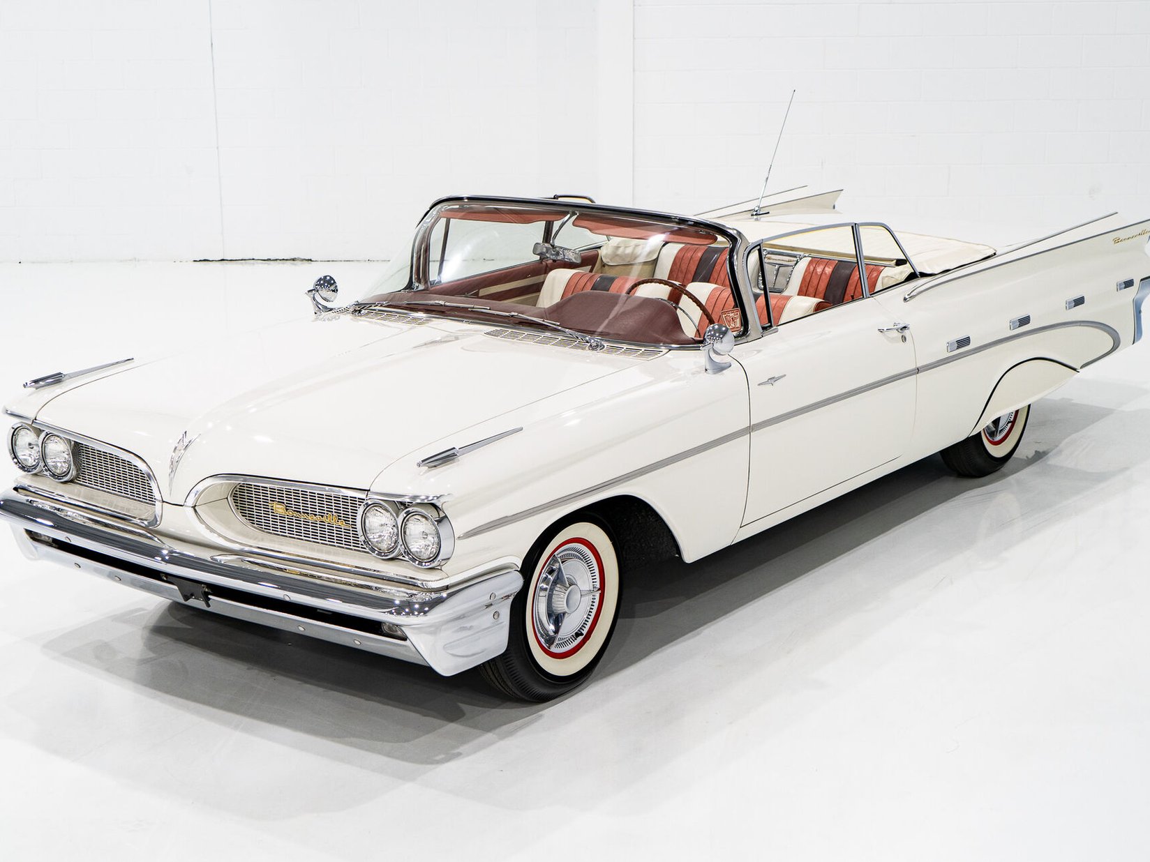 Pontiac Bonneville **PRIX EN USD** 1959 Beige Montréal - photo #33