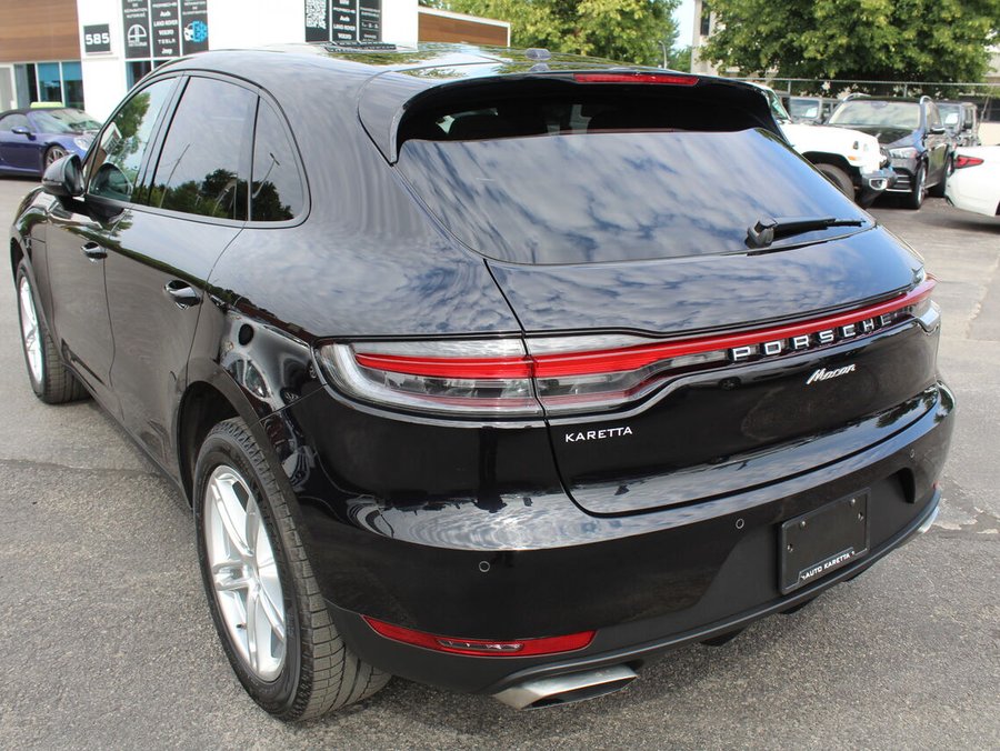 2019 Porsche Macan 2019 Black