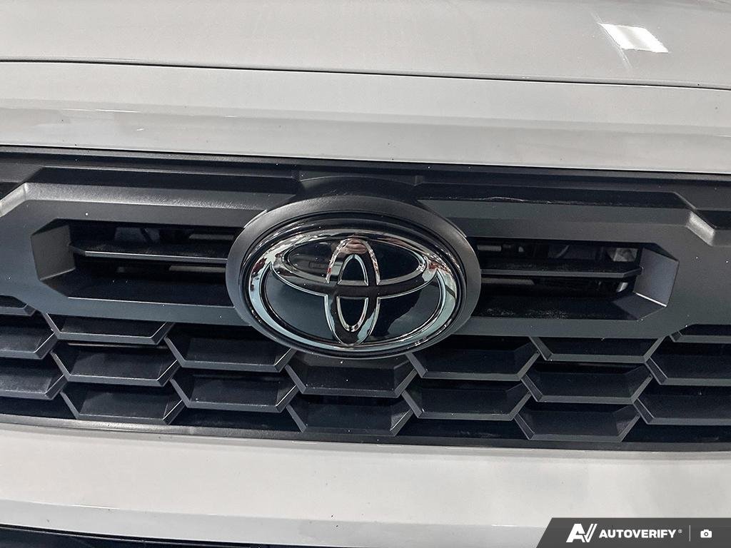 2025 Toyota Tacoma S2501714 | TRD SPORT White Edmonton - photo #8