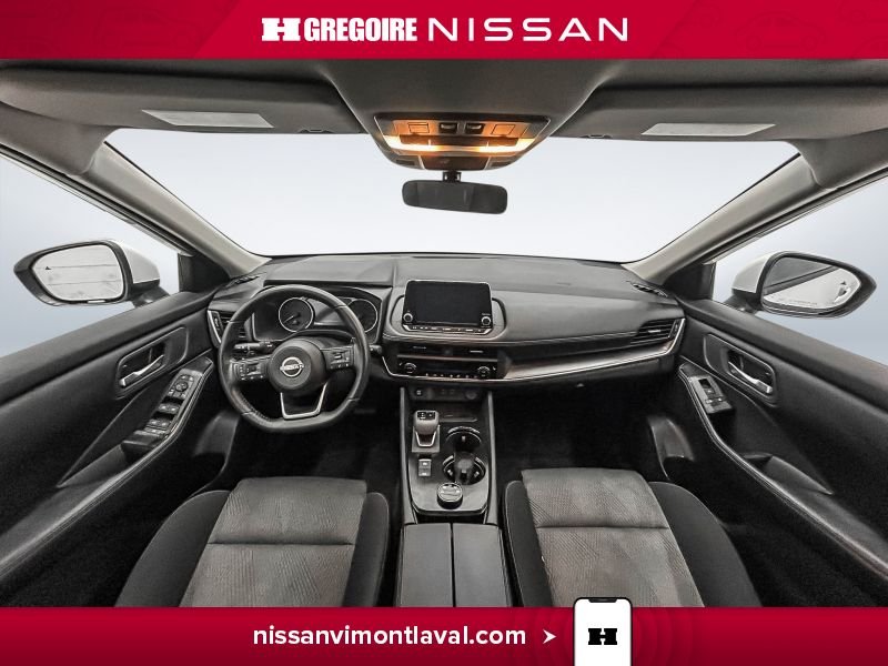 Nissan Rogue 2024 Blanc Laval - photo #19