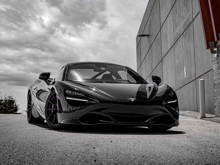 2018 McLaren 720S 2018 Black