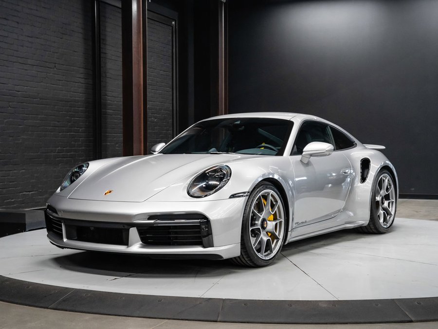 2022 Porsche 911 2022 Grey