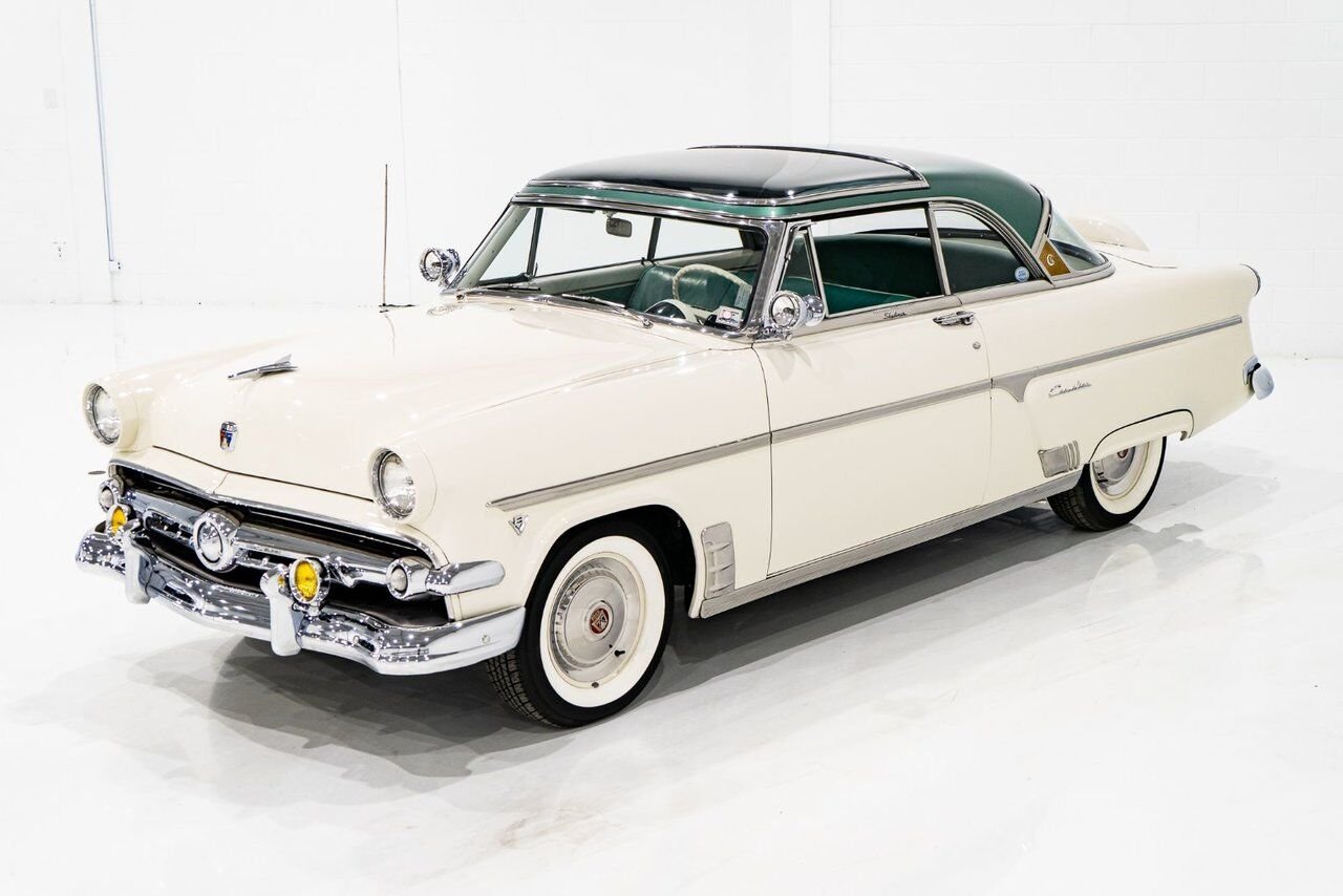 1954 Ford Crestline Skyliner rare glass top long term ownership White Montreal - photo #37