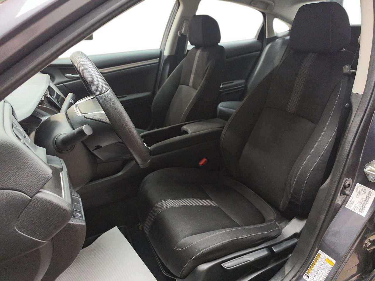 Honda Civic NIV 2HGFC2F54KH003046 2019 Chicoutimi - photo #8