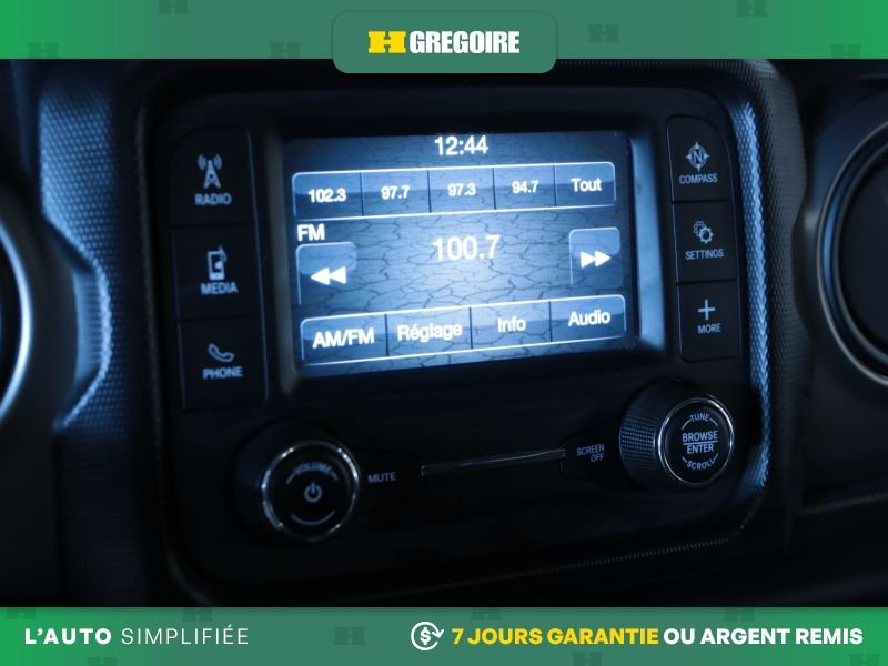 Jeep Wrangler 822458 | Sport 4x4 MANUELLE MAGS CAM RECULE 2019 Noir Laval - photo #16