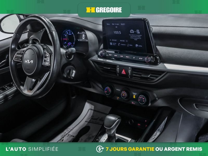 Kia Forte 2023 Gris Blainville - photo #23