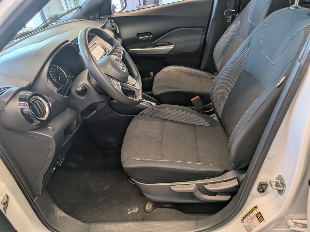 2018 Nissan Kicks White Gatineau - photo #13