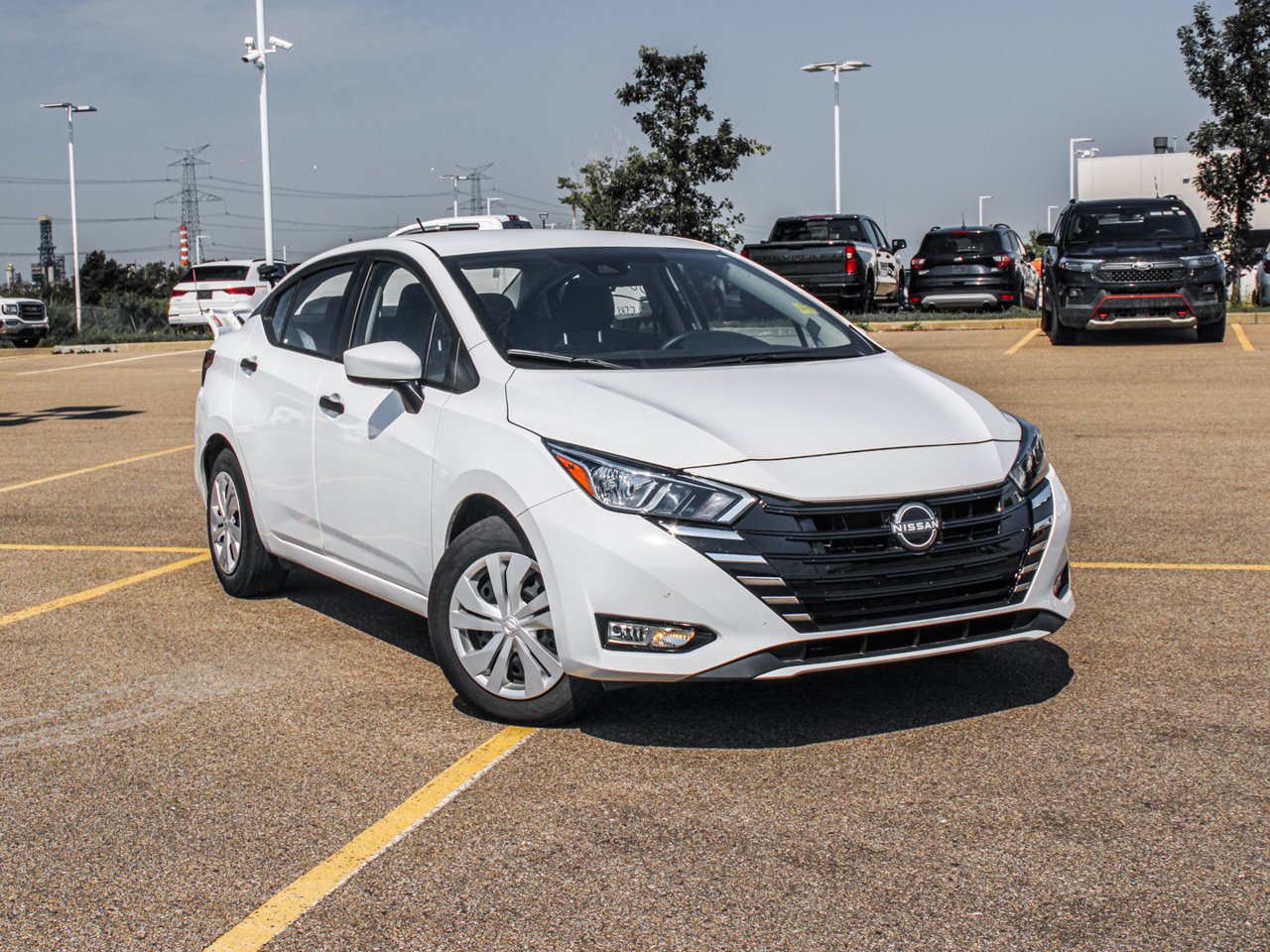 2025 Nissan Versa S CVT White Sherwood Park - photo #1