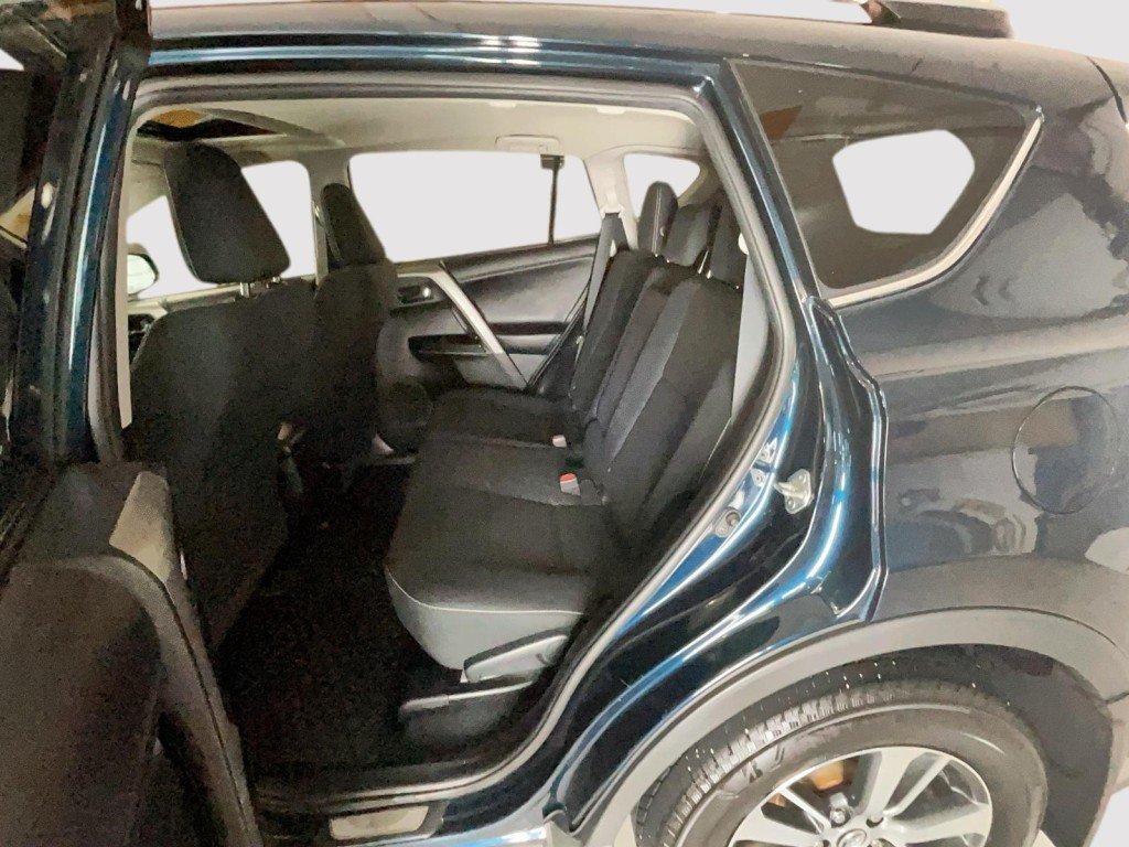 2018 Toyota RAV4 Black Amos - photo #20