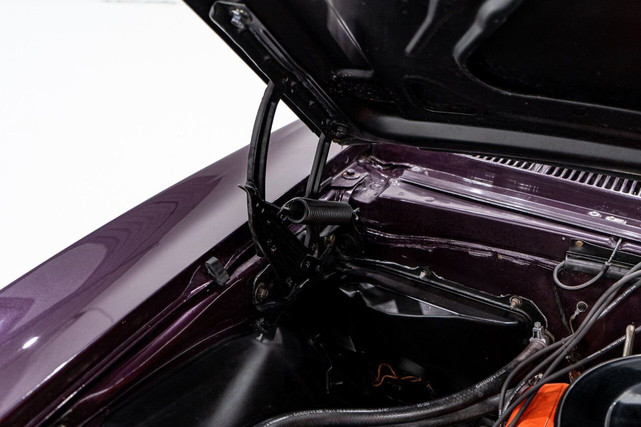 1967 Chevrolet Camaro PRIX EN USD Convertible Beautifully presented from former Restoration Purple Montreal - photo #18