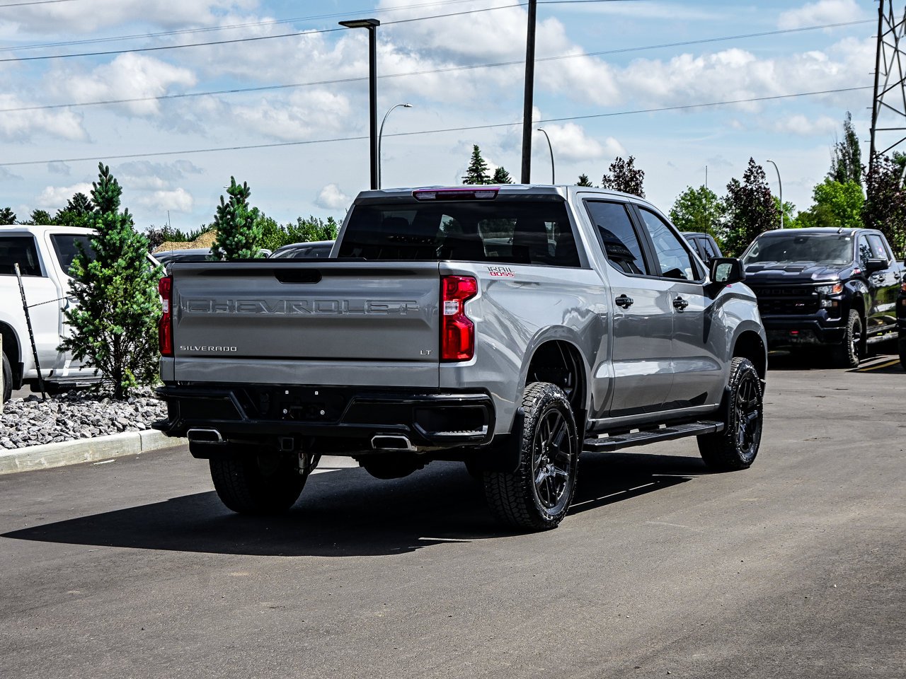 2026 Chevrolet Silverado 1500 4WD Crew Cab 147 LT Trail Boss Grey Sherwood Park - photo #12