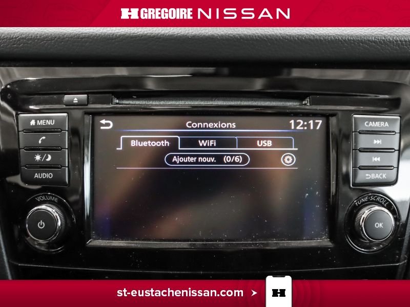 Nissan Qashqai 2019 Rouge Laval - photo #21