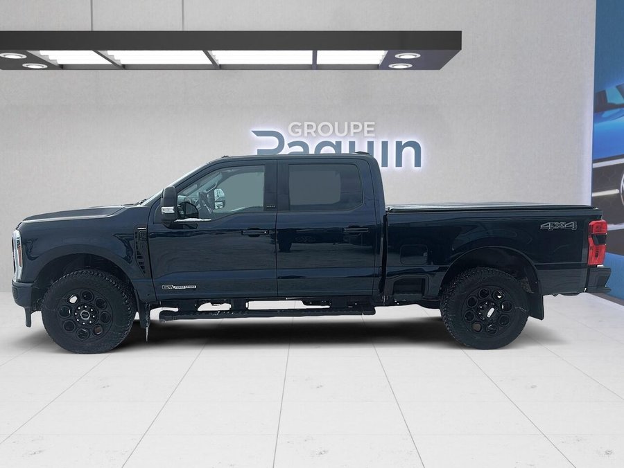Ford Super Duty F-250 SRW 2025 2025 Bleu antimatière métallisé