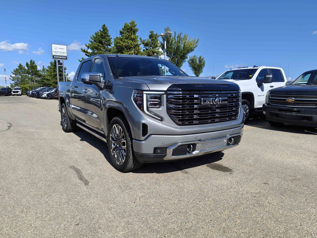 2025 GMC Sierra 1500 4WD Crew Cab 147 Denali Ultimate Grey Sherwood Park - photo #2
