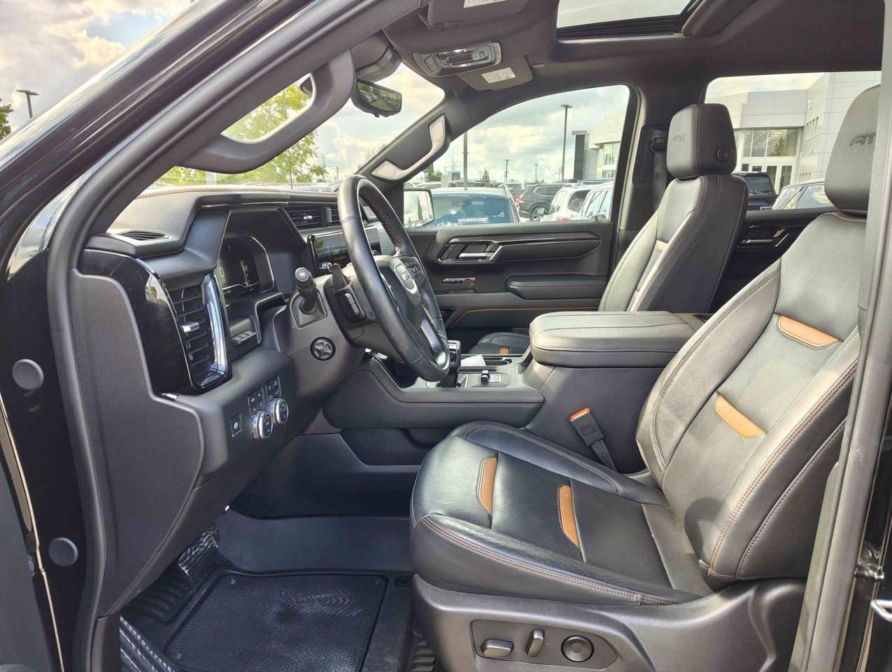 2024 GMC Sierra 1500 4WD Crew Cab 147 AT4 Black Sherwood Park - photo #7