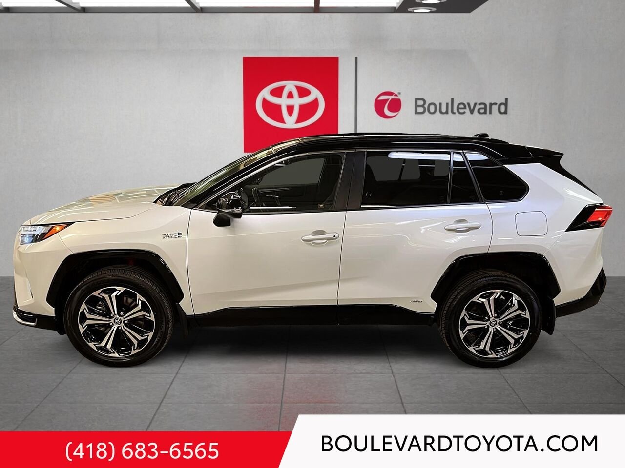 Toyota RAV4 PRIME 99835A-49 | XSE, HYBRIDE BRANCHABLE, AWD 2023 Frisson glacé nacré avec toit noir Québec - photo #5