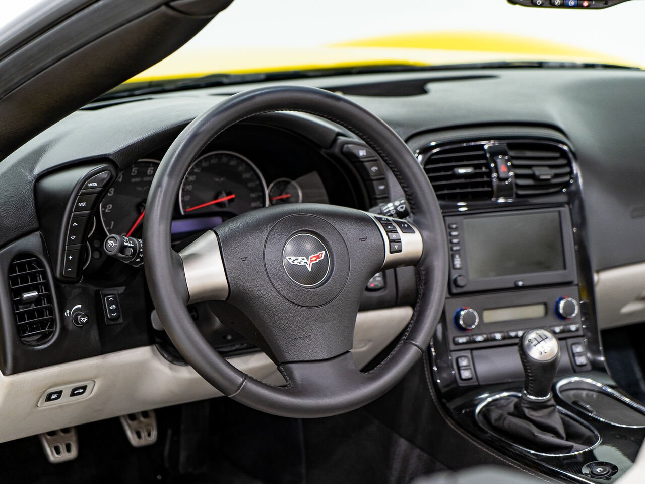2008 Chevrolet Corvette With only 900km (563mi) From new with window sticker Yellow Kirkland - photo #28