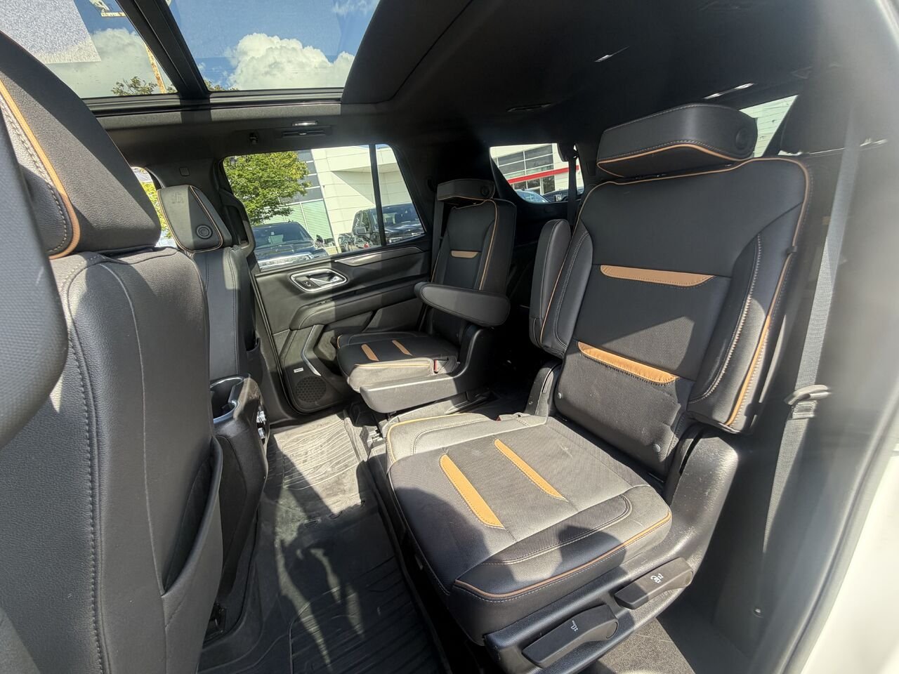 2023 GMC YUKON AT4 AT4 4 portes 4RM White Ottawa & Gatineau - photo #14