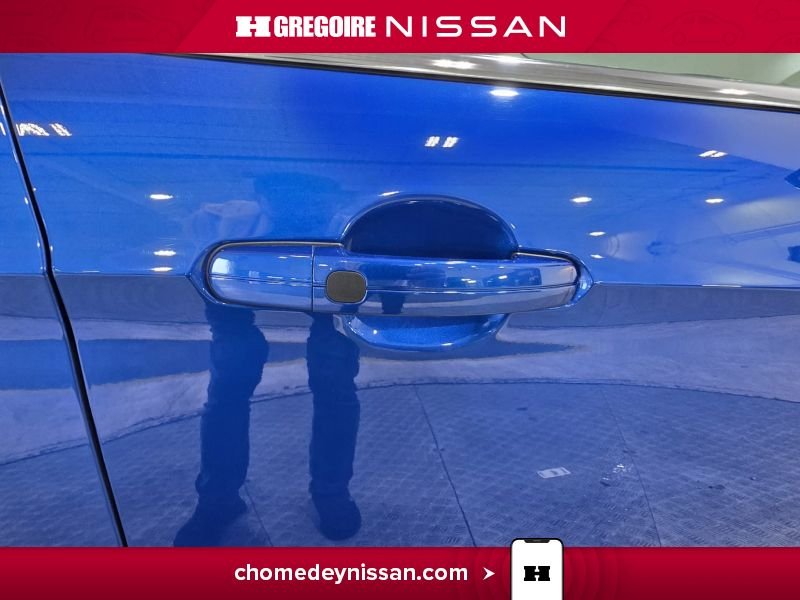 2019 Ford Escape Blue Laval - photo #12
