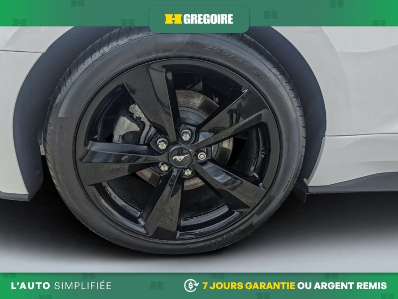 2021 Ford Mustang White Saint-Eustache - photo #22