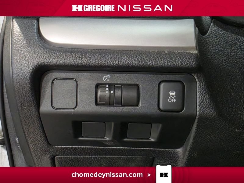 Subaru Forester CA7240 | Manuelle * Bluetooth * Bancs Chauffants * 2015 Argent Laval - photo #21