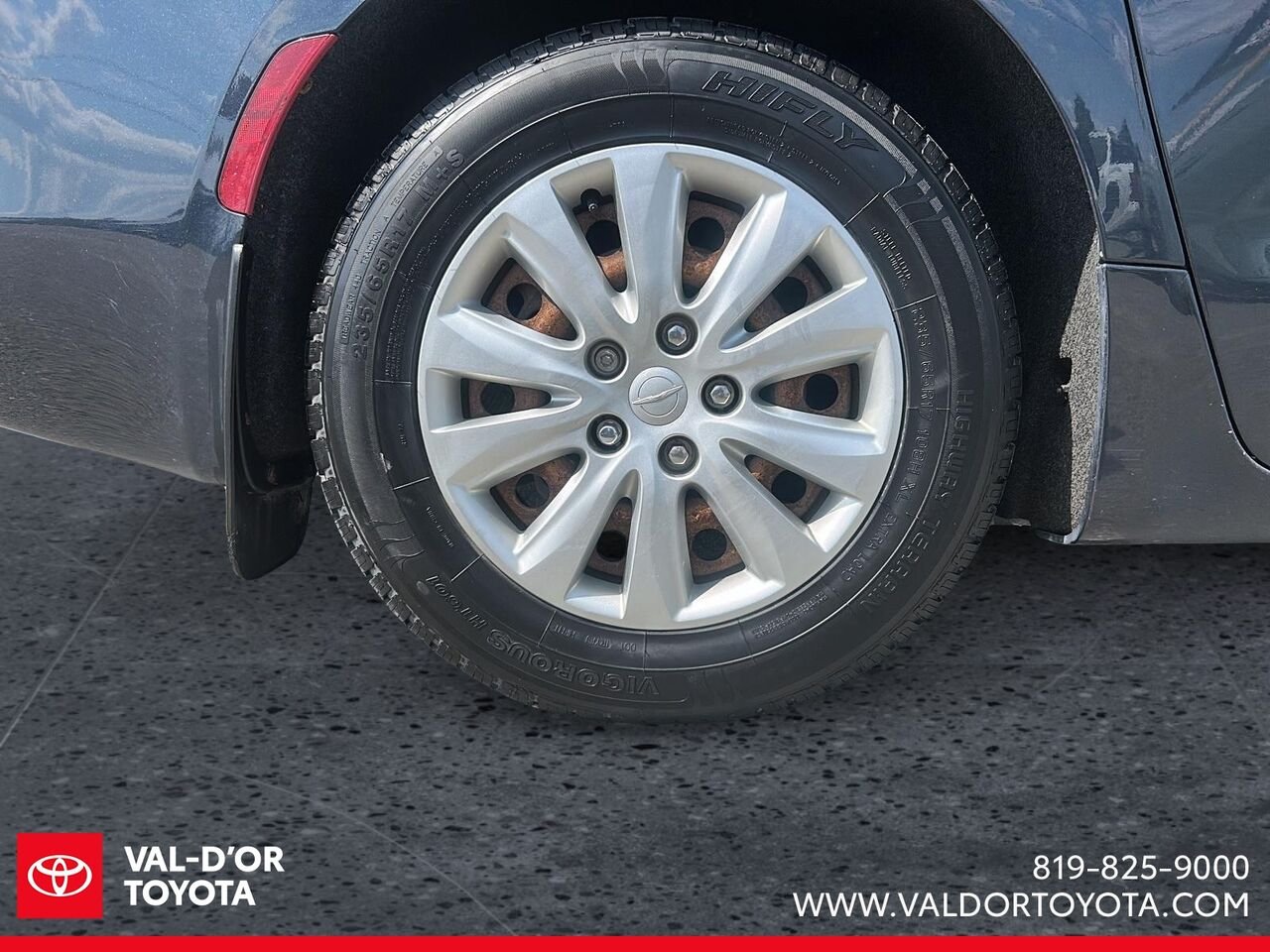 2019 Chrysler Pacifica LX 2RM Silver Val-d'Or - photo #5