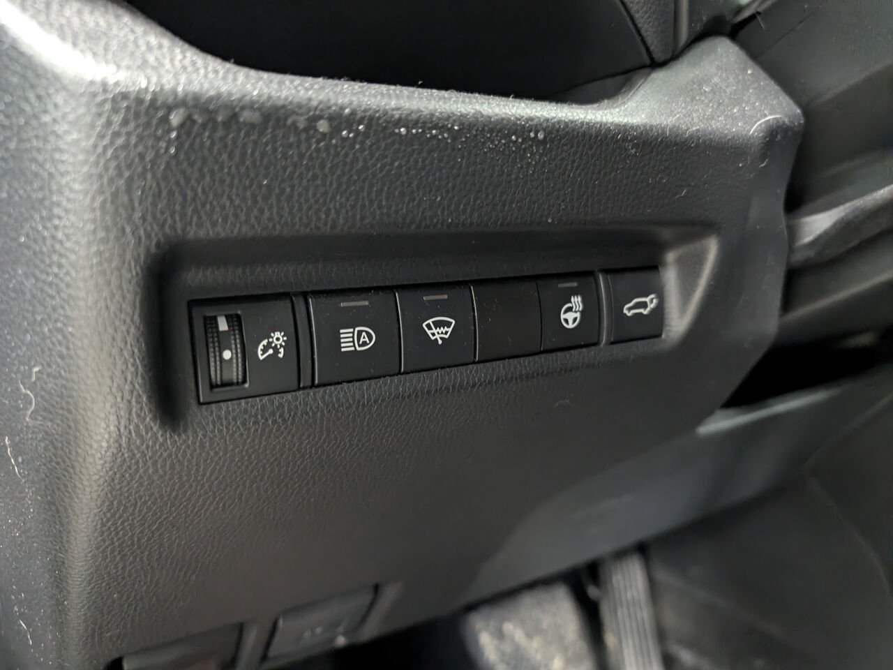 Toyota RAV4 Trail OFFROAD/SIÈGES CHAUFFANTS/TOIT OUVRANT/VOLANT CHAUFFANT/AC BIZONE 2022 Noir minuit métallisé Sherbrooke - photo #10
