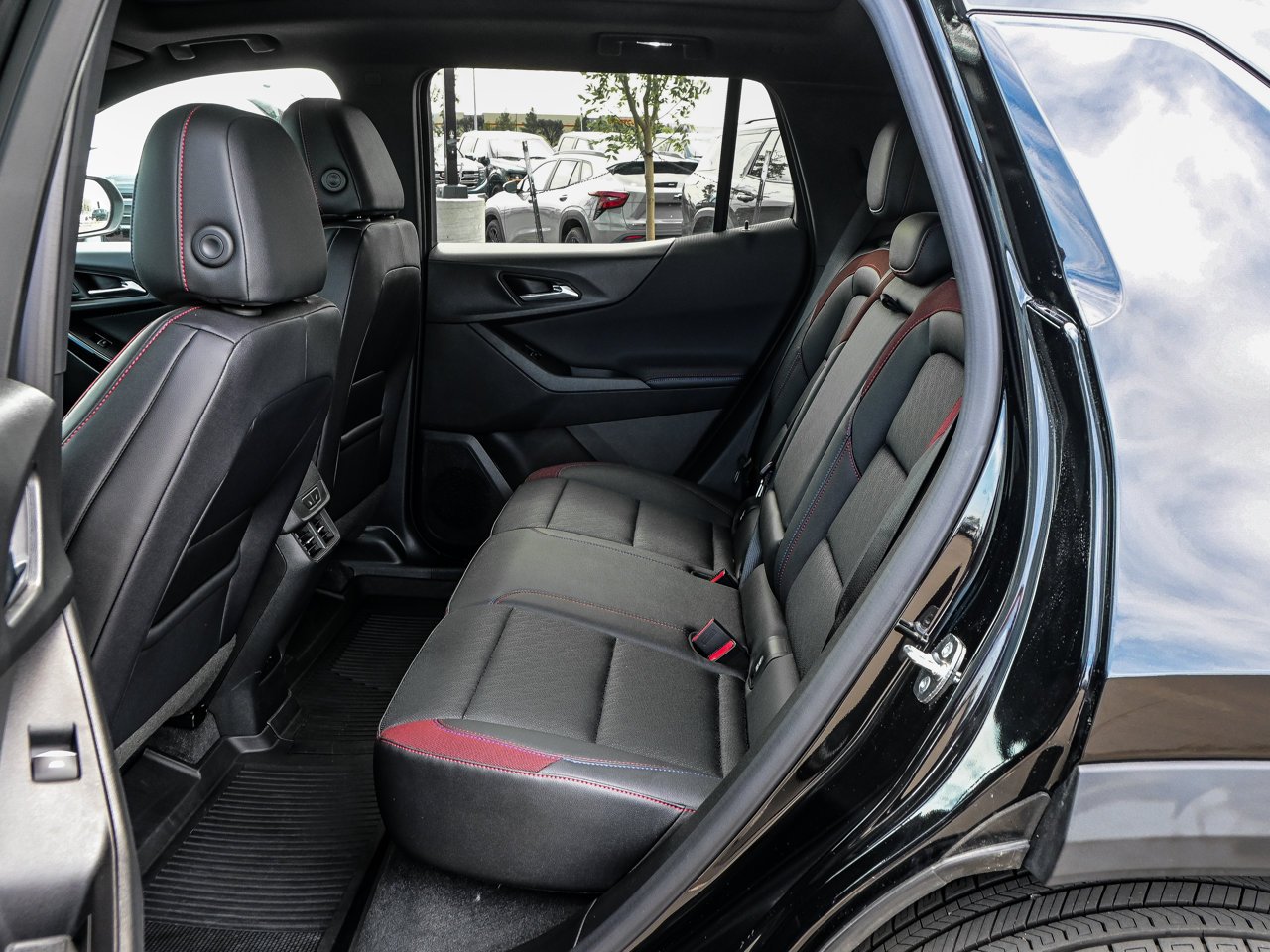 2026 Chevrolet Equinox AWD 4dr RS Black Sherwood Park - photo #33