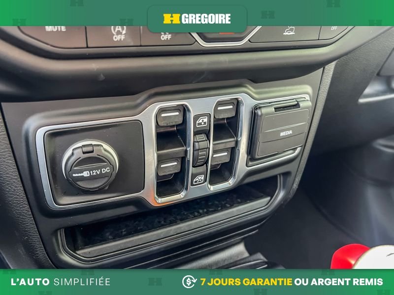 Jeep Wrangler 2023 Blanc Saint-Eustache - photo #27