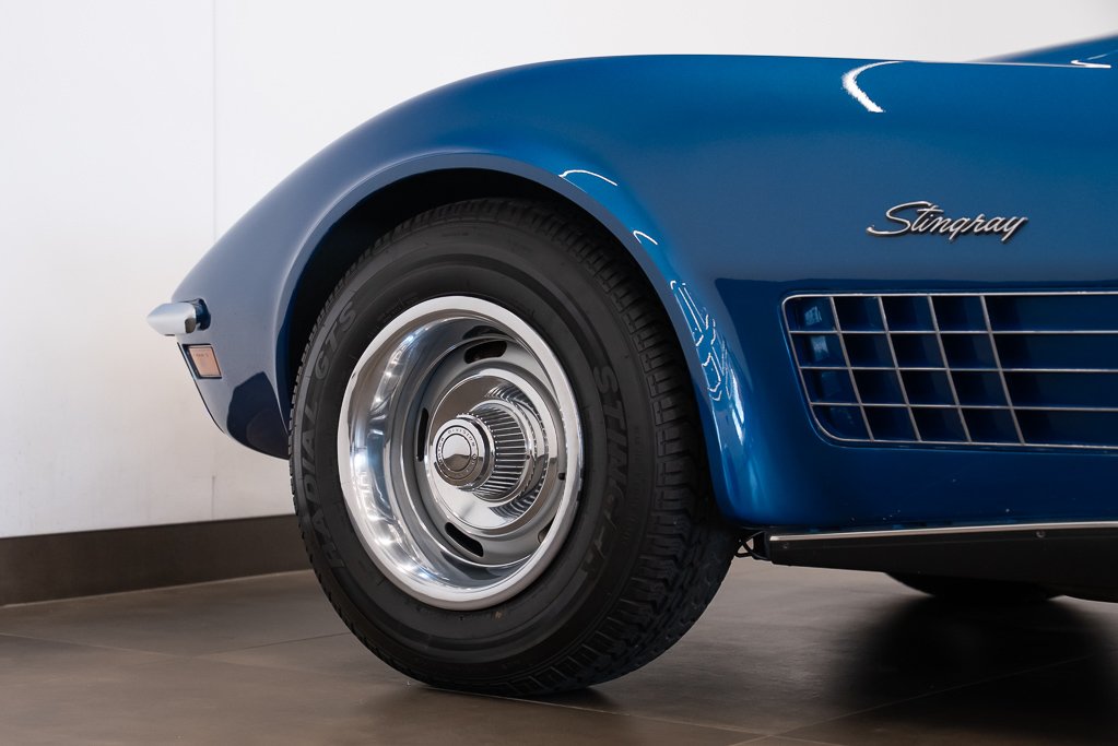 1970 Chevrolet Corvette Blue Montreal - photo #27