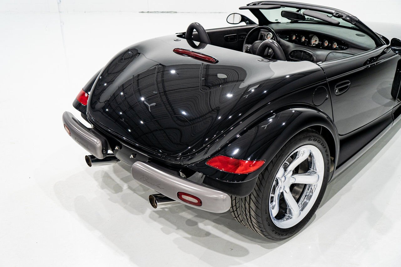 1999 Plymouth Prowler Desirable Black Colour with only 7,611KM (4756mi) from new **PRICE IN USD** Black Montreal - photo #60