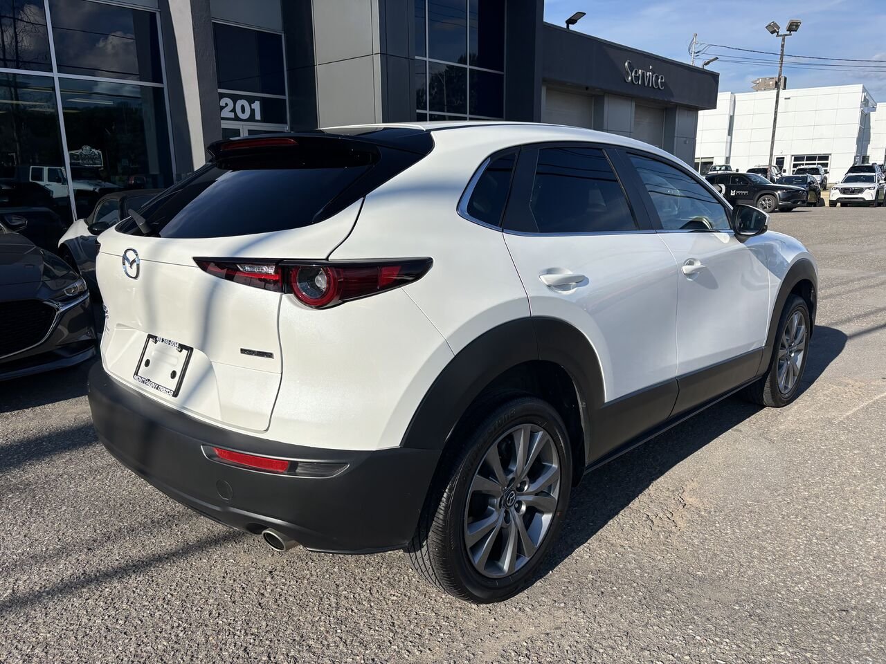 2025 Mazda CX-30 GS TI White Montmagny - photo #4