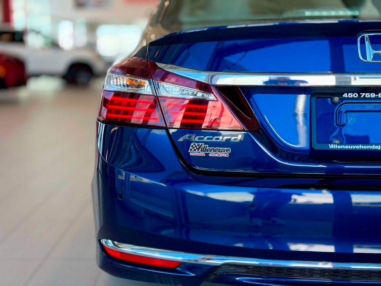 Honda Accord Sedan 2017 Bleu Notre-Dame-des-Prairies - photo #5