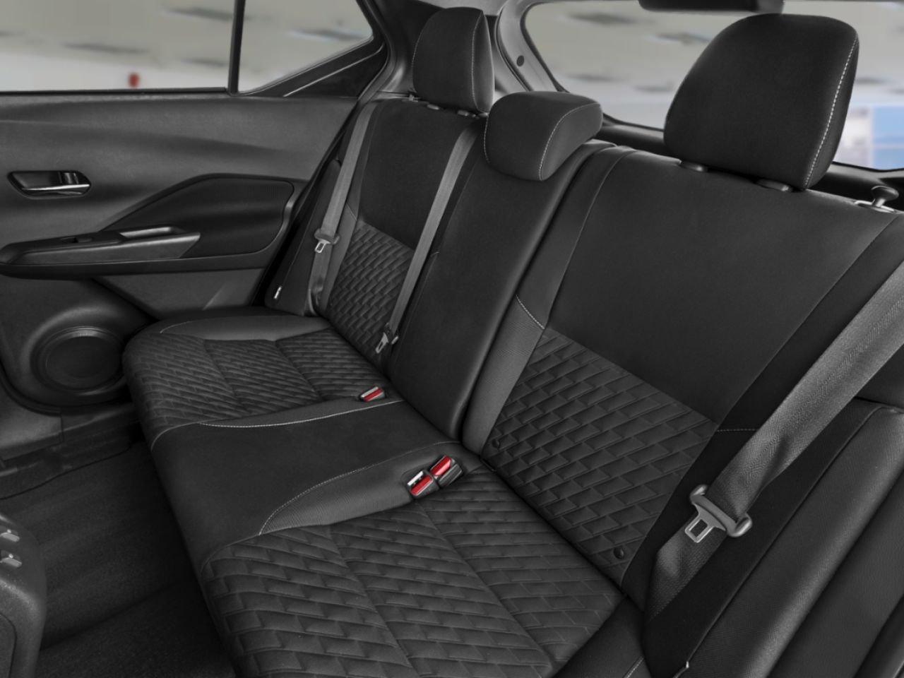 Nissan Kicks 2023 Gris Saint-Georges - photo #8