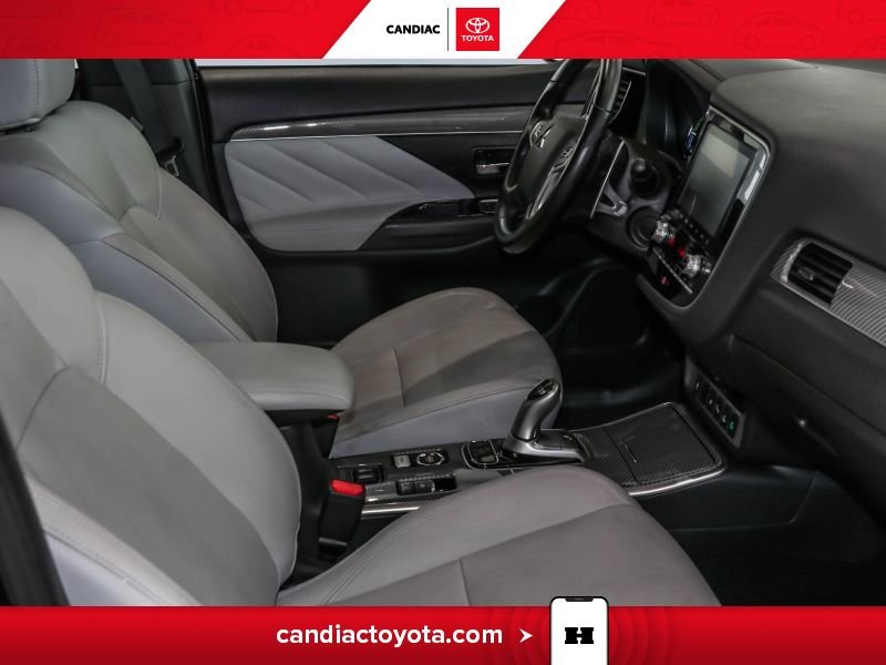 2020 Mitsubishi Outlander Plug-In Hybrid Black Saint-Eustache - photo #14
