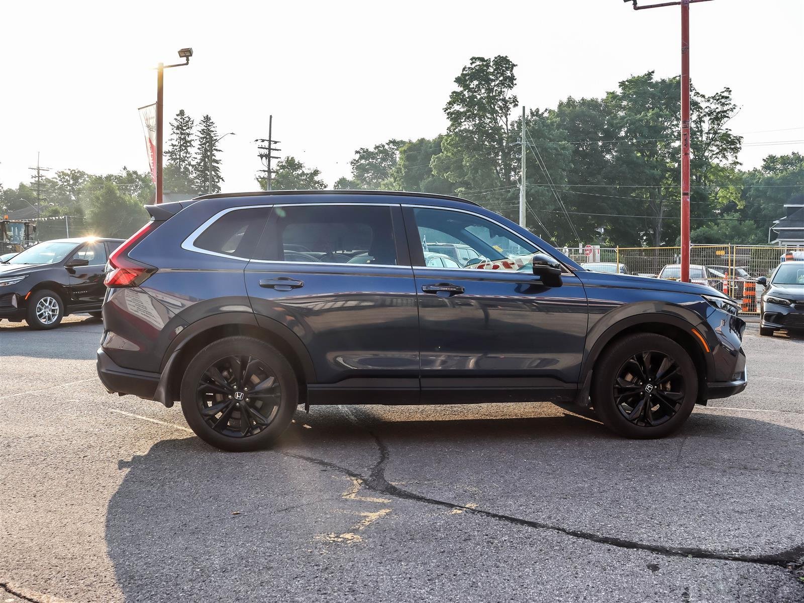 Honda CR-V hybride Touring 2023 Blue Ottawa & Gatineau - photo #2