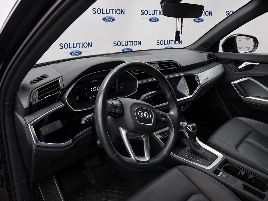 Audi Q3 2022 2022 Noir