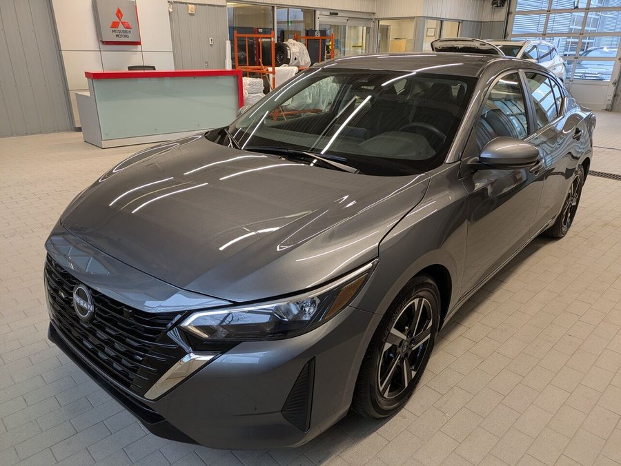 Nissan Sentra SV 2025 Gris
