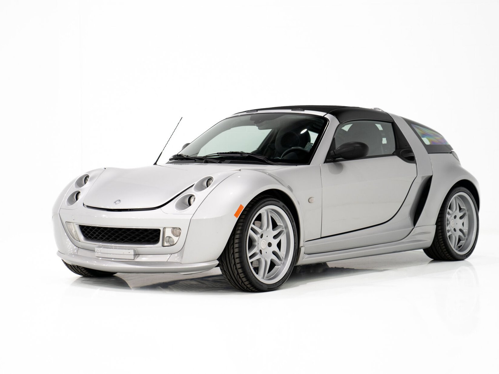 Smart Brabus Roadster 2005 Argent Montréal - photo #0