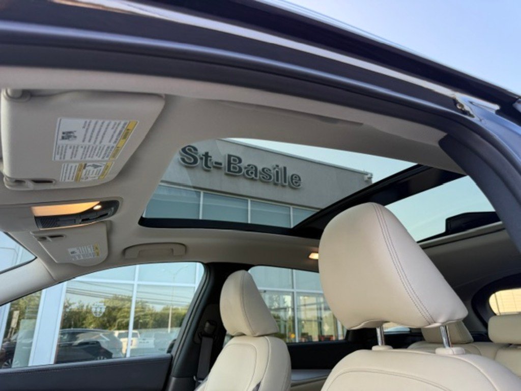 2019 Infiniti QX50 Black Saint-Basile-le-Grand - photo #9