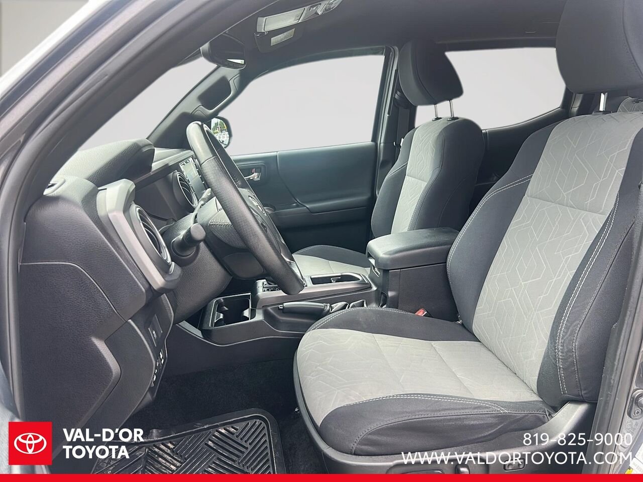 Toyota Tacoma Double Cab 4x4 BA 2021 Gris Val-d'Or - photo #7