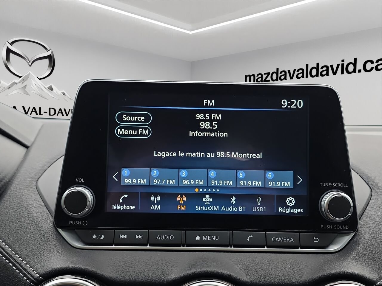 2024 Nissan Sentra SV CVT, toit ouvrant, écran tactile, sièges chauffants White Val-David - photo #11