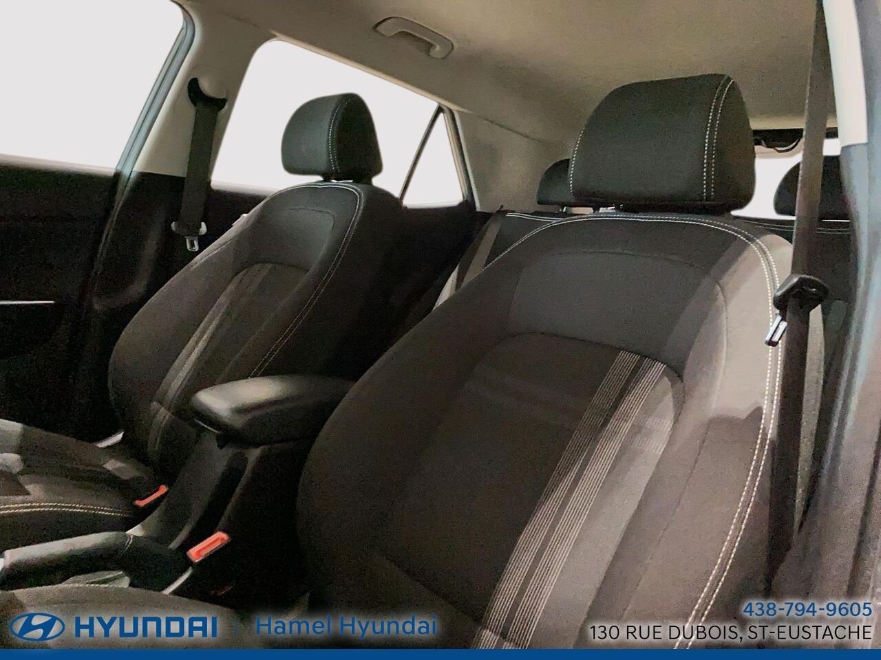 2024 Hyundai Venue Grey Saint-Eustache - photo #8