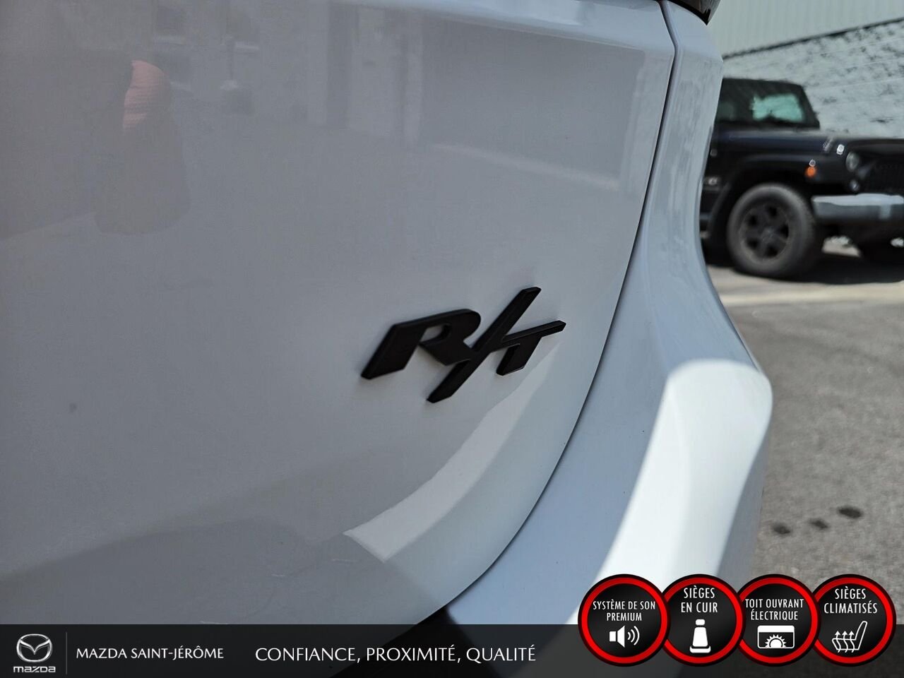 2025 Dodge Durango R/T | BLACK TOP | GROUPE REMORQUAGE | TOIT OUVRANT | White Saint-Jérôme - photo #8