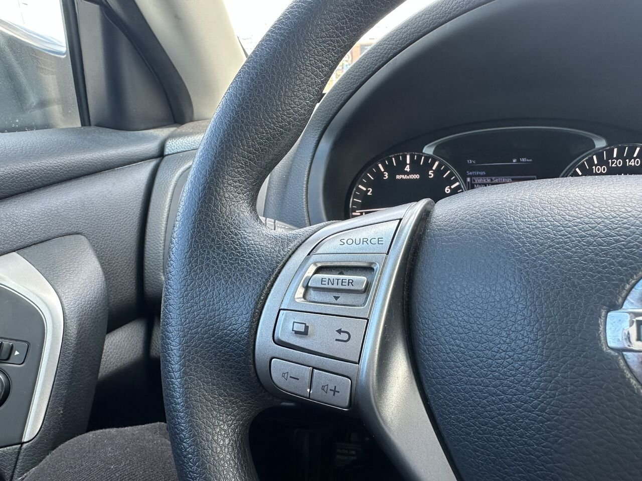 NISSAN ALTIMA 2.5/S/SV/SL Berline 4 portes, 4 cyl. en ligne, CVT 2,5 2015 Ottawa & Gatineau - photo #4